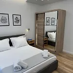 Sunset Horizon Apartment Durrës